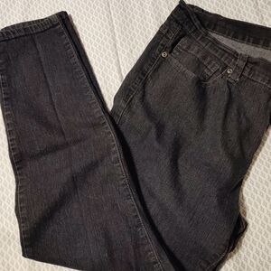 Forever 21 Black Women's Straight Leg Jeans